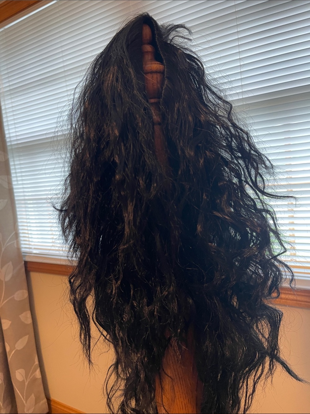 Black Long Wavy Women's wig - Unbranded